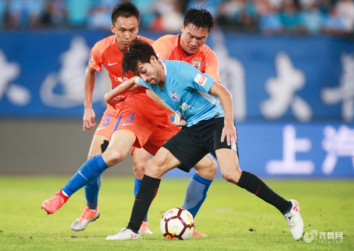 关于武汉卓尔客场不敌鲁能，遭遇连败的信息